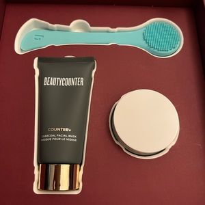 Beautycounter mask set with mask tool
